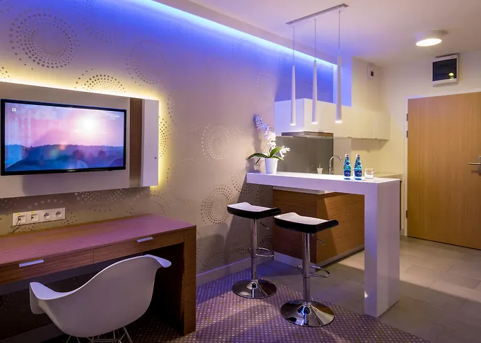 Invite فروتسواف