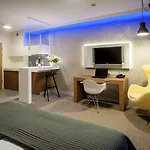 Invite Aparthotel 4*
