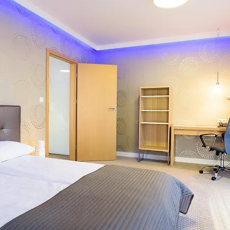 Aparthotel Invite