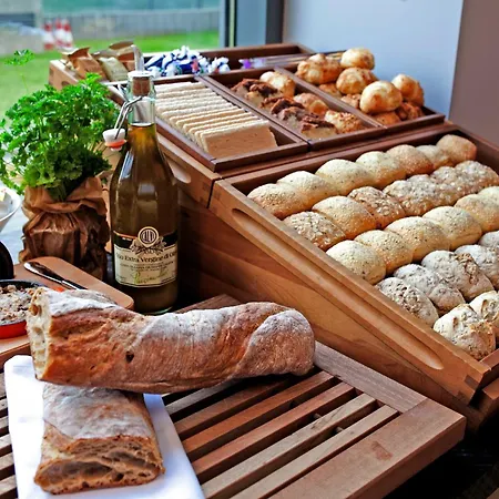 Апарт-отель Invite Вроцлав