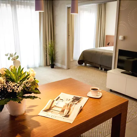 Invite 4* Βρότσλαβ