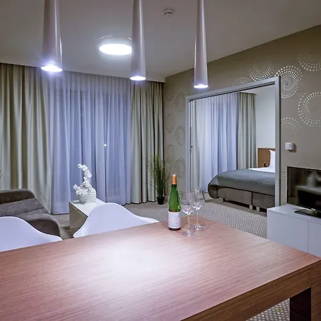 Aparthotel Invite Breslau