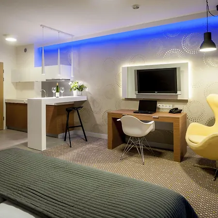 Invite Ξενοδοχείο με διαμερίσματα 4*