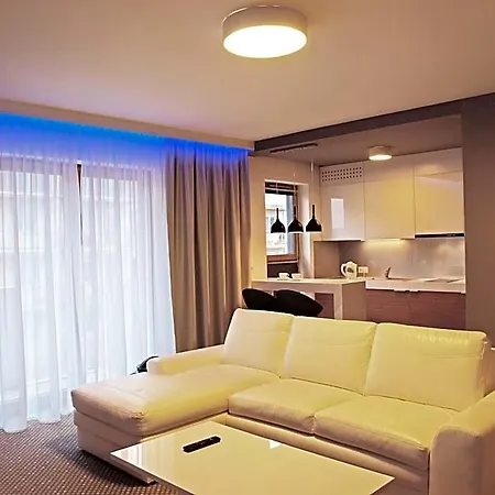 Ξενοδοχείο με διαμερίσματα Invite 4*