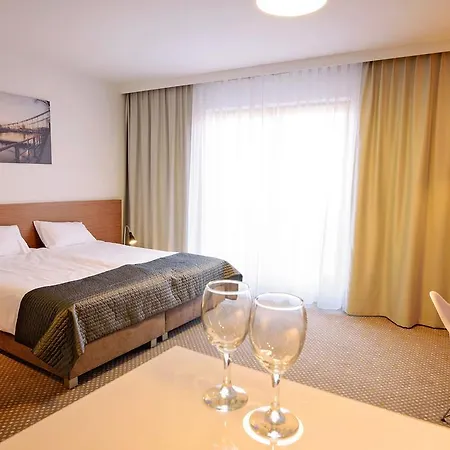 Aparthotel Invite Breslau